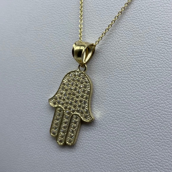 10K gold hamsa necklace - Picture 2 of 3